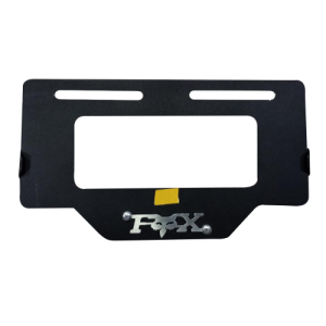 PORTA PLACA FOX ALTO RELIEVE ACERO