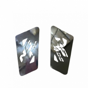 Juego Laterales Guardabarros De Sobreponer Cromo “NS 400Z” Izq y Der